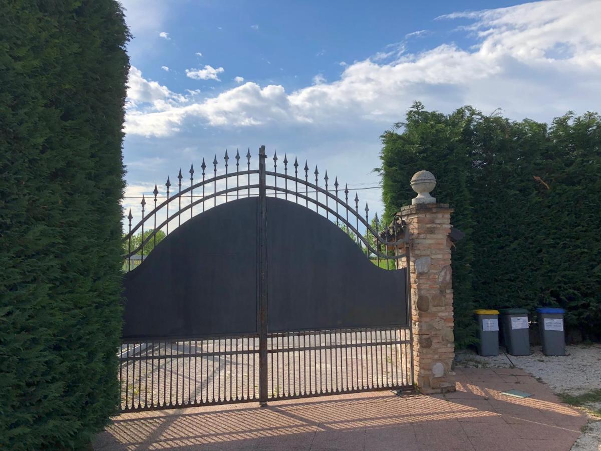 Hotel Garda Family House Desenzano del Garda Zewnętrze zdjęcie